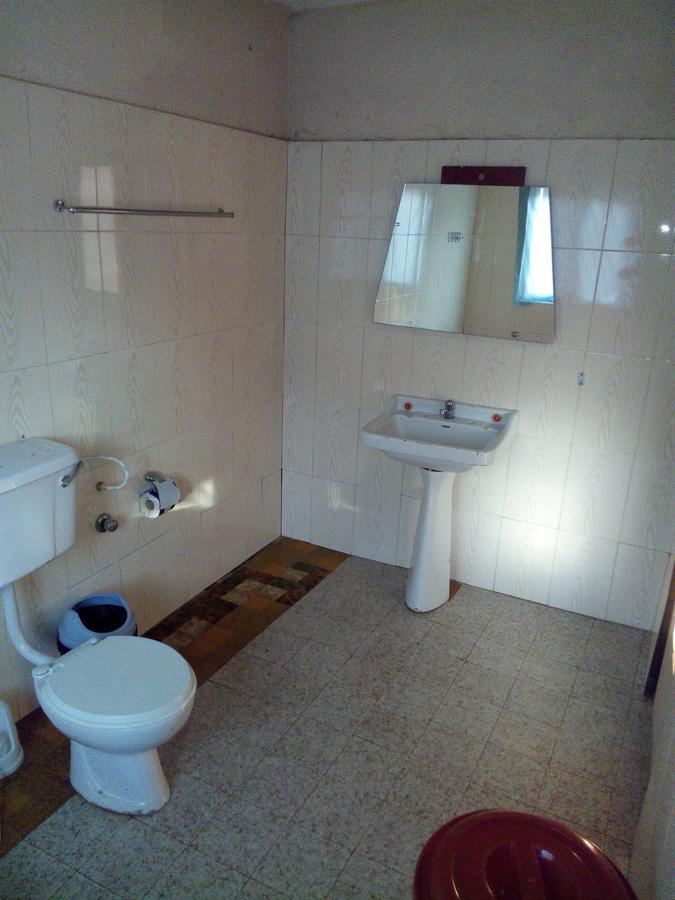 Open Space Hotel Кумасі Екстер'єр фото
